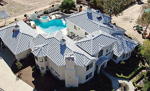 Sleek standing seam metal roofing. ERS Metals is Floridas top supplier for metal roofing system. Use IMQ to get a quote now.